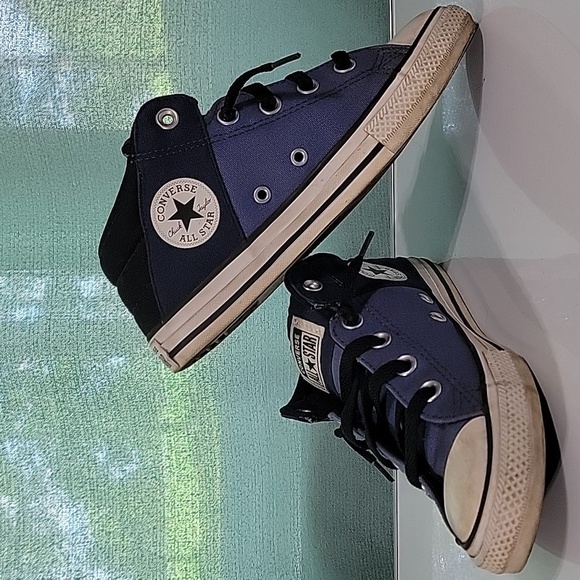 Boys Converse Chuck Taylor All Star Axel Slip-Ons, Blue/Black, Size 3, Pre-owned - Picture 13 of 13